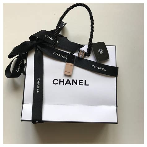 does chanel give vip gifts|chanel vintage vip gift.